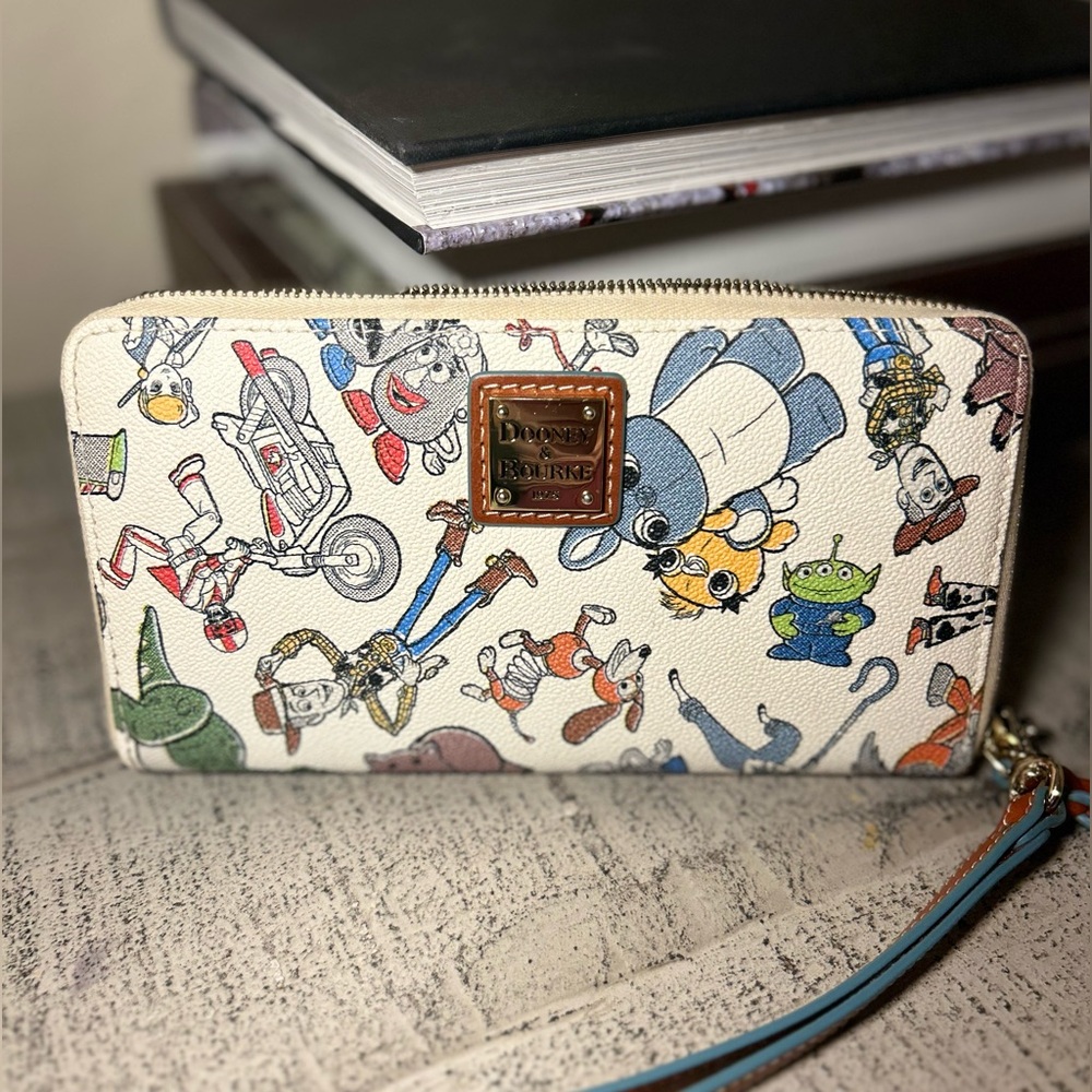 Disney Dooney & Bourke Toy Story 4 Wallet - Picture 2 of 15